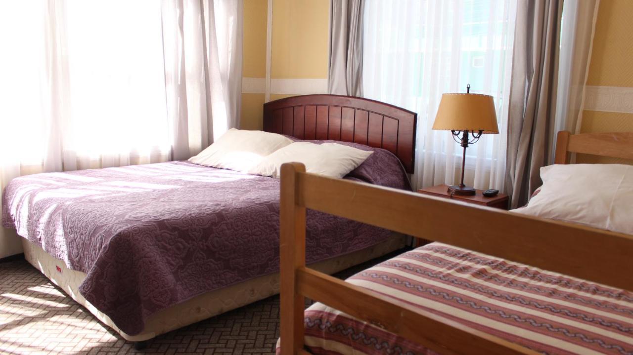 Antiguos Bed And Breakfast Puerto Natales Exterior foto